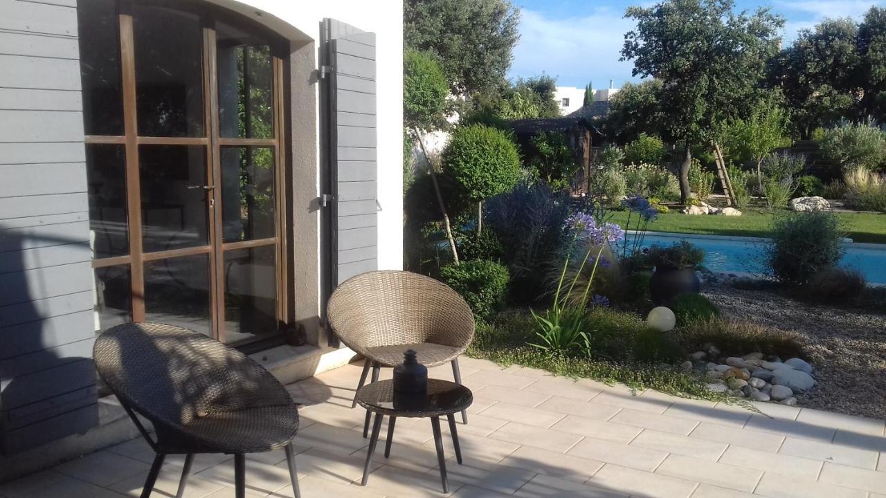ヴィルヌーヴ・レ・ザヴィニョン La Mathilde Bed & Breakfast エクステリア 写真